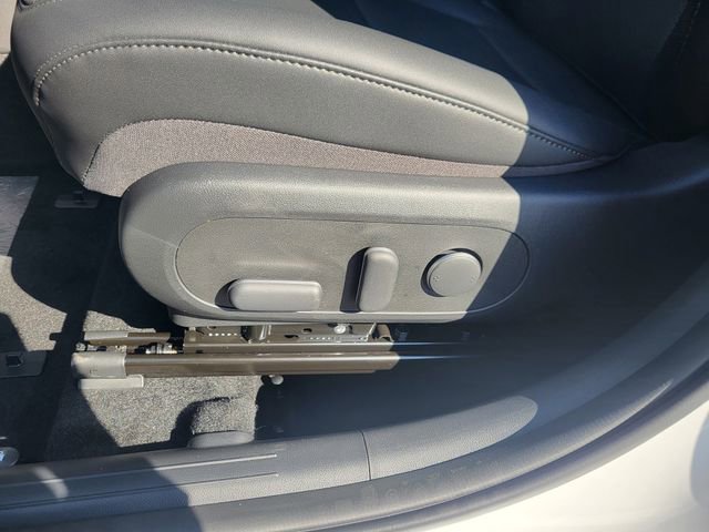 New 2026 Hyundai Kona Limited AWD/4WD image 13