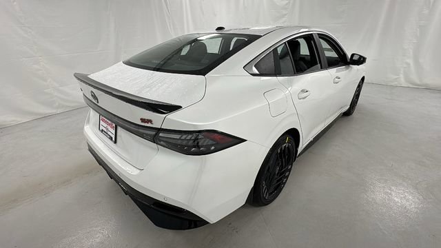 New 2026 Nissan Sentra SR w/ SR Premium Package image 3