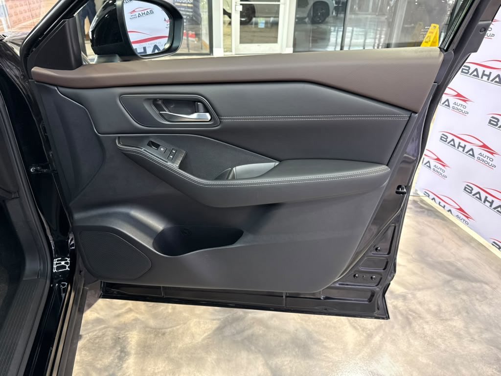 Used 2023 Nissan Rogue SV w/ SV Premium B Package AWD/4WD image 47