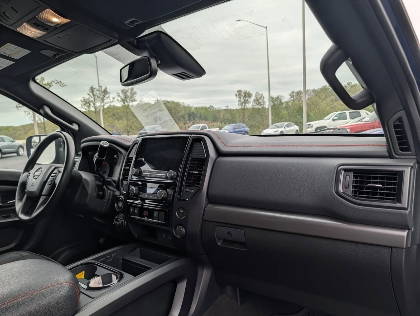 Used 2020 Nissan Titan PRO-4X w/ Protection Package 2 image 11