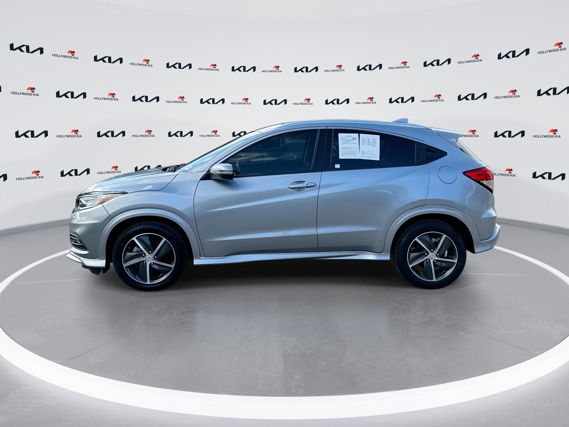 Used 2020 Honda HR-V Touring image 5