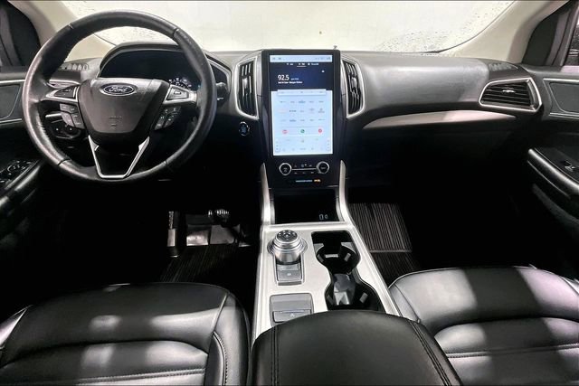 Used 2024 Ford Edge SEL w/ Convenience Package image 7
