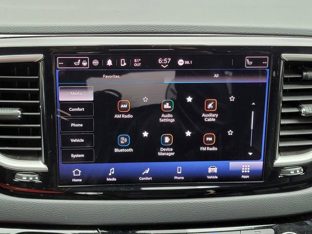 Used 2022 Chrysler Pacifica Touring-L image 20