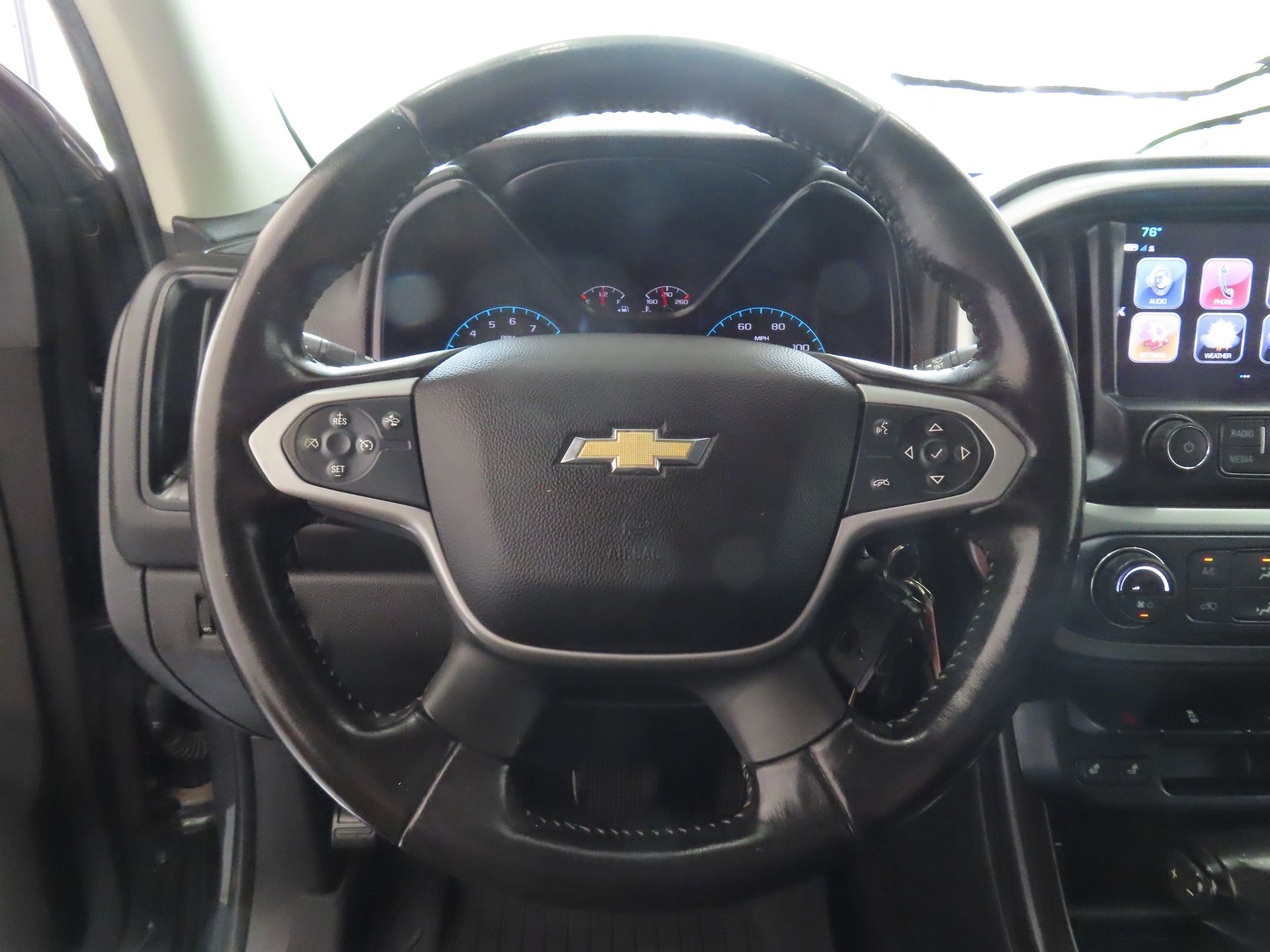 Used 2017 Chevrolet Colorado LT w/ Luxury Package, Chrome RWD image 14