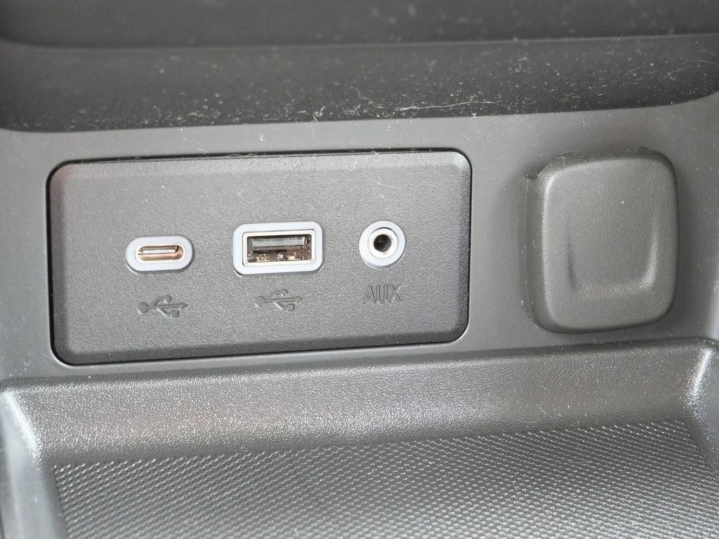 Used 2022 GMC Terrain SLE w/ Driver Convenience Package AWD/4WD image 47