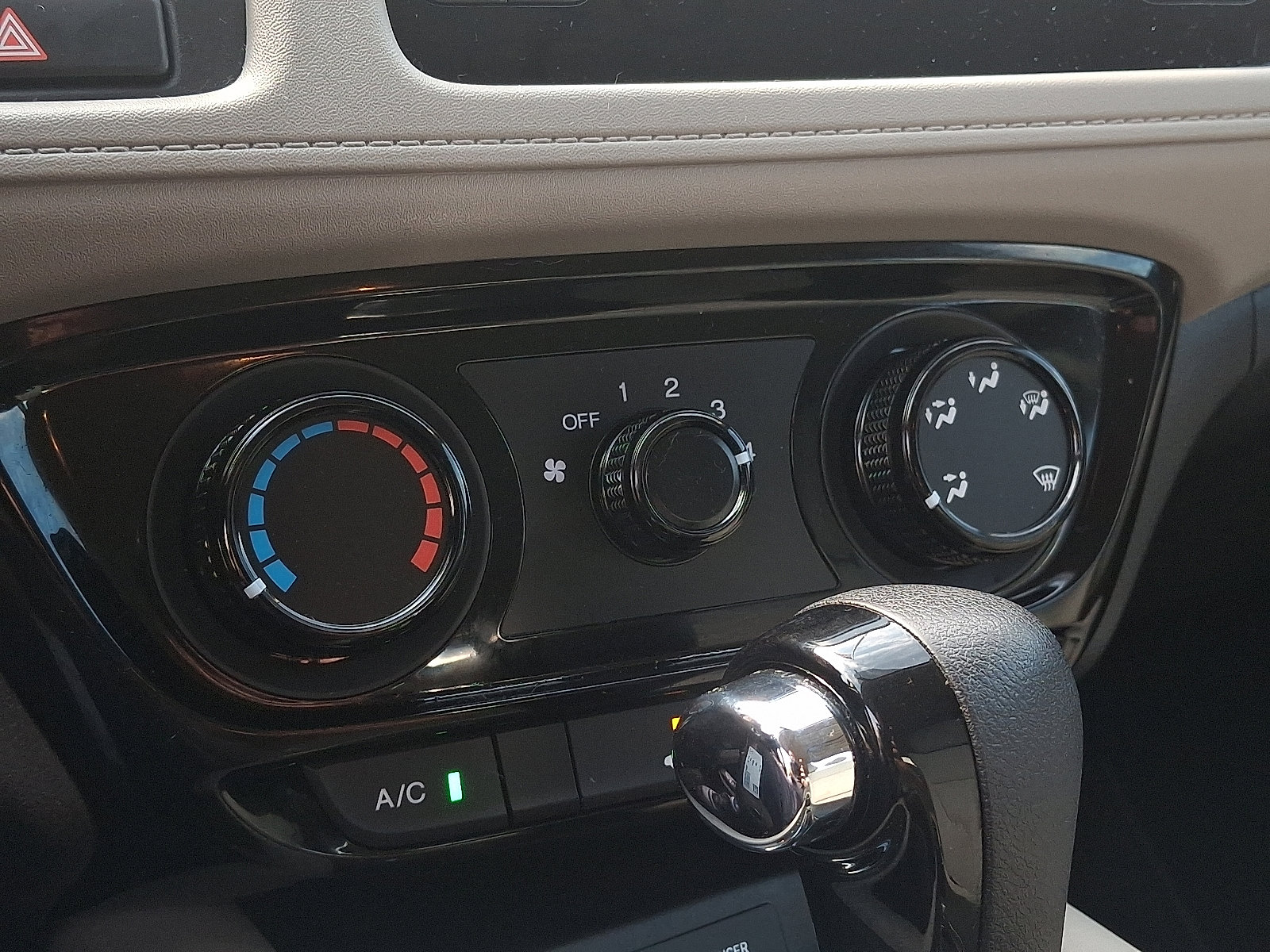 Used 2019 Honda HR-V LX image 15