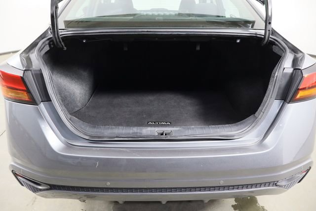 Used 2023 Nissan Altima 2.5 SV FWD image 18