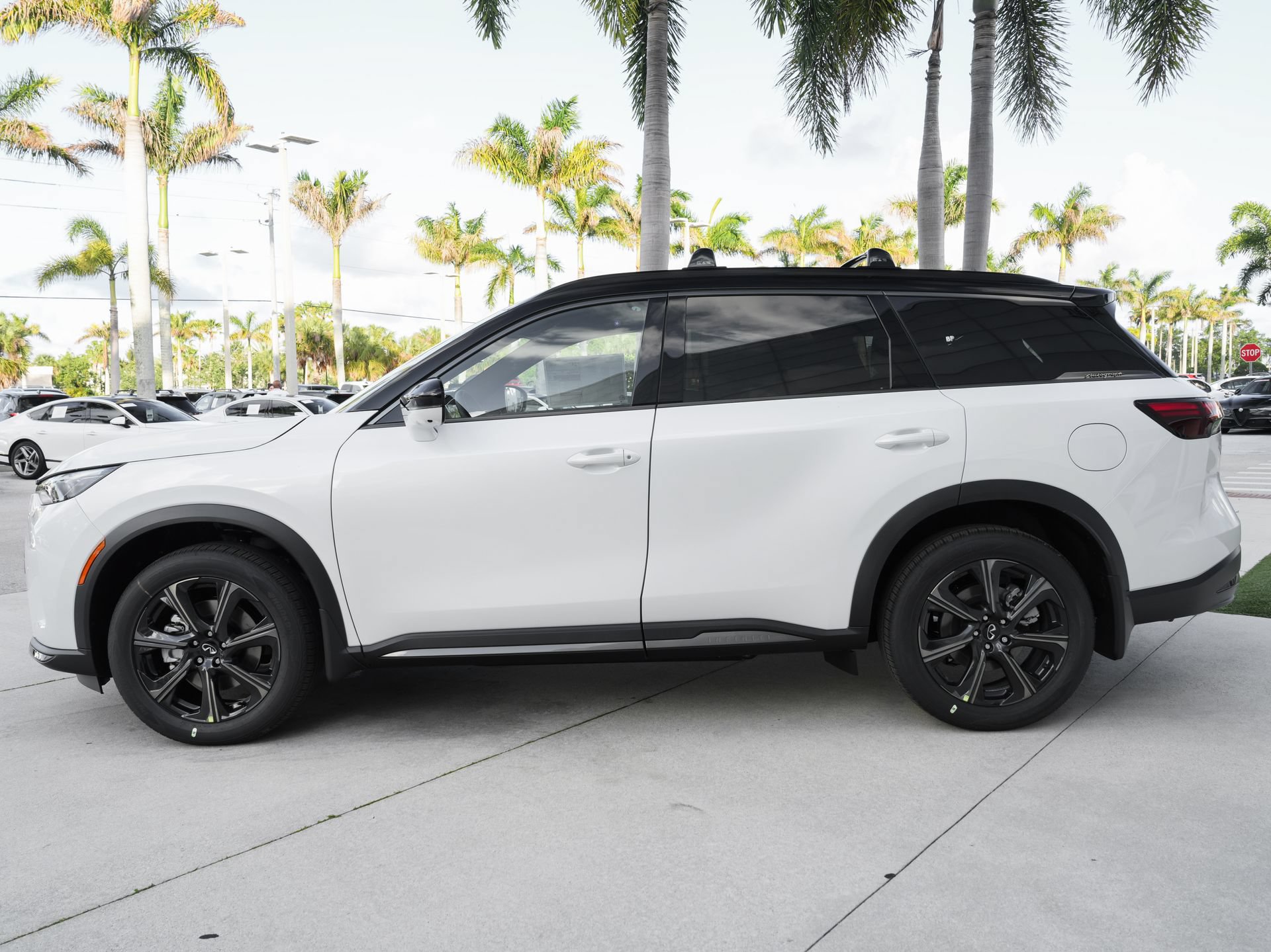 New 2027 INFINITI QX60 Autograph w/ Dark Cargo Package AWD/4WD image 21
