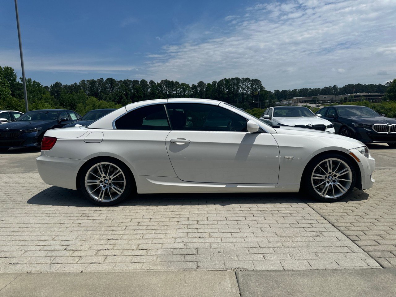 Used 2013 BMW 335i Convertible RWD image 5