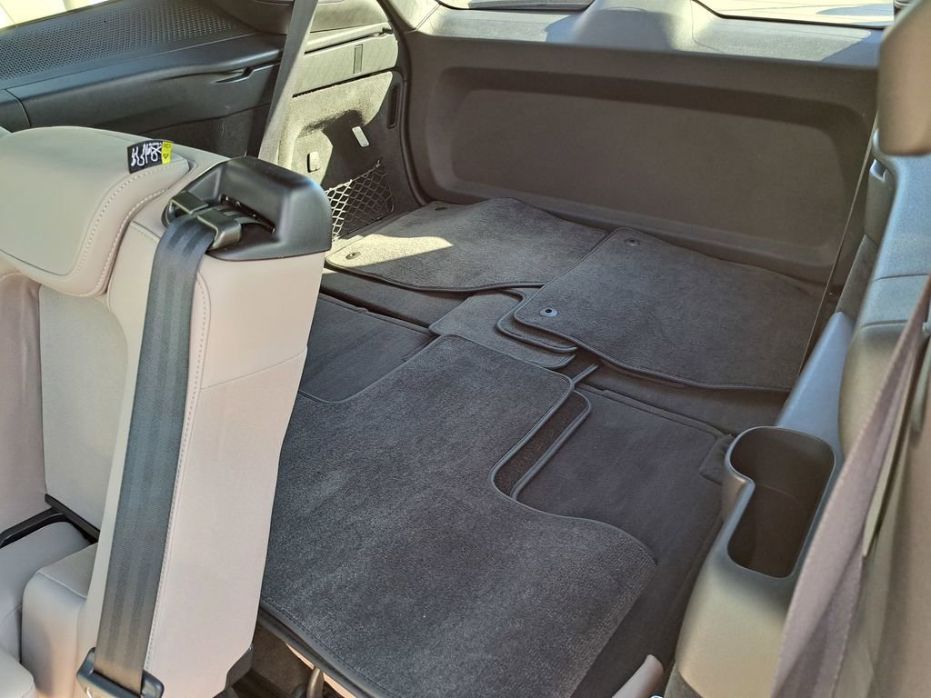 Used 2025 Volvo EX90 Ultra image 29