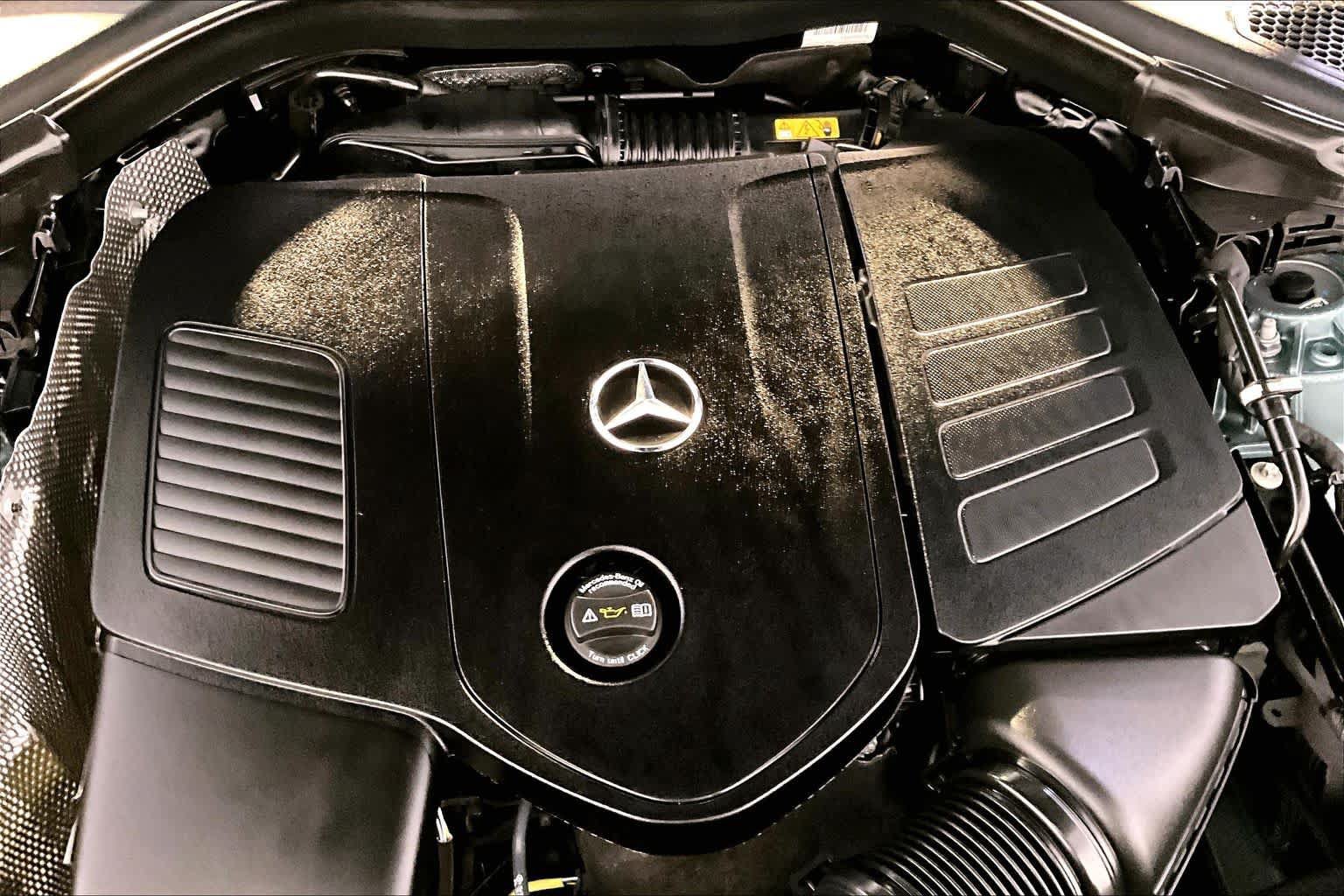 Used 2026 Mercedes-Benz GLC 300 4MATIC image 31