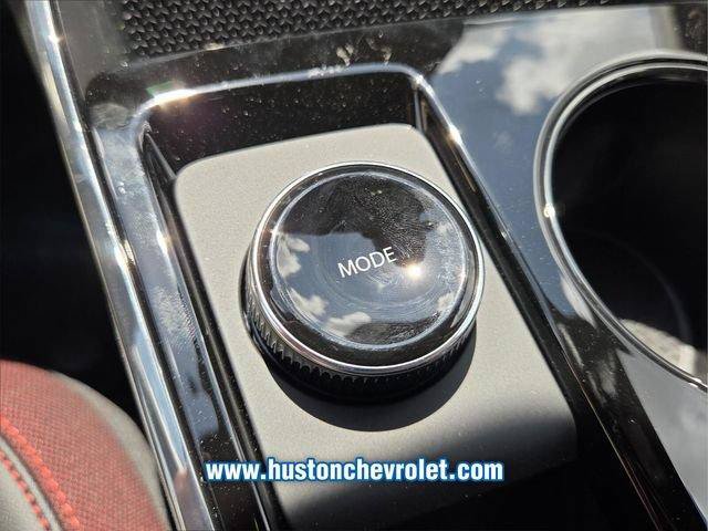 New 2027 Chevrolet Equinox RS w/ Safety and Technology Package FWD image 24
