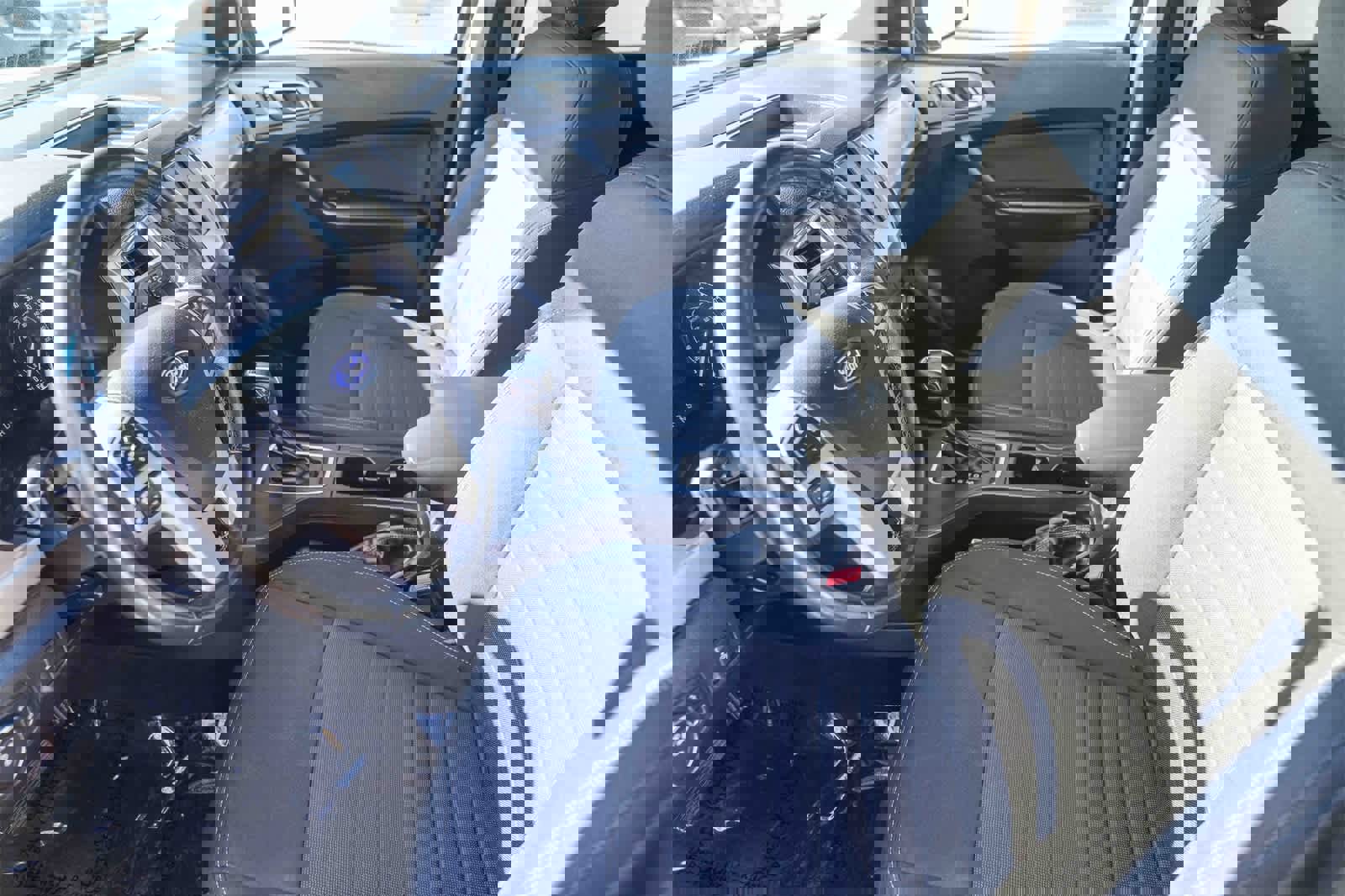 Used 2019 Ford Ranger XLT w/ Equipment Group 301A Mid image 17