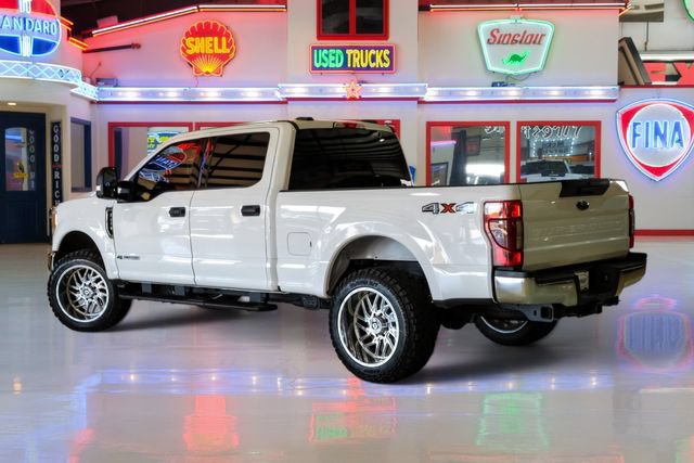 Used 2022 Ford F250 XLT AWD/4WD image 4