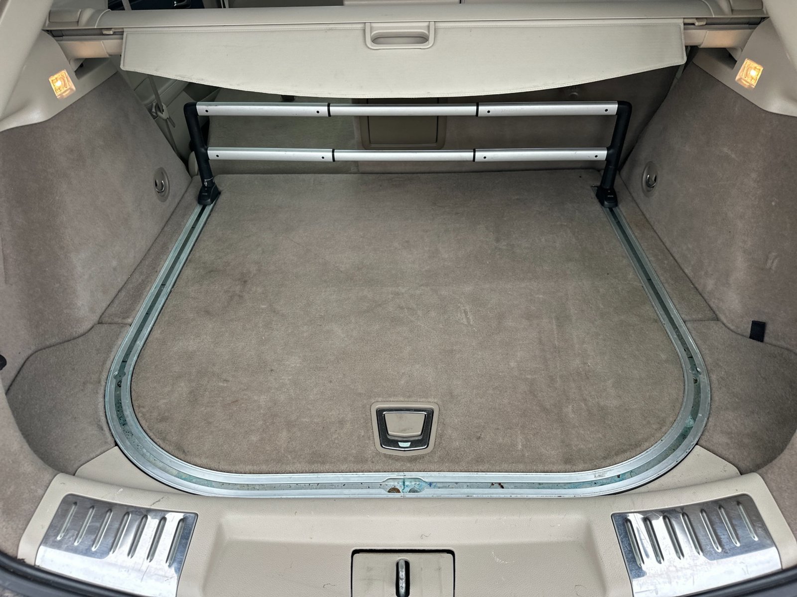 Used 2011 Cadillac SRX Performance FWD image 13