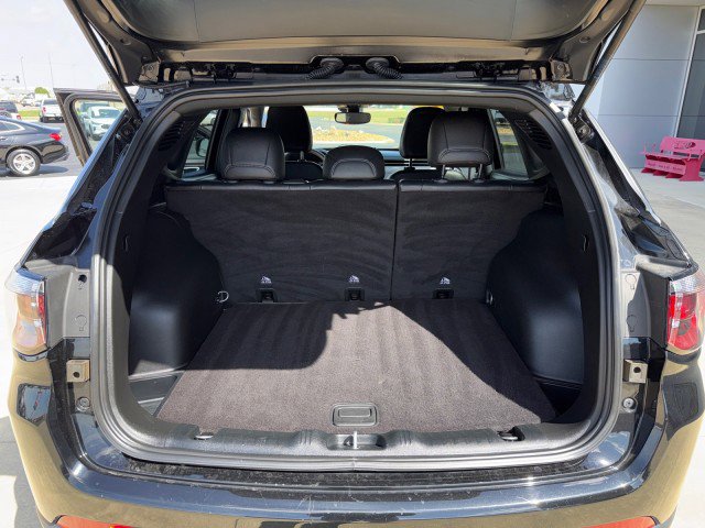 Used 2024 Jeep Compass Latitude AWD/4WD image 13