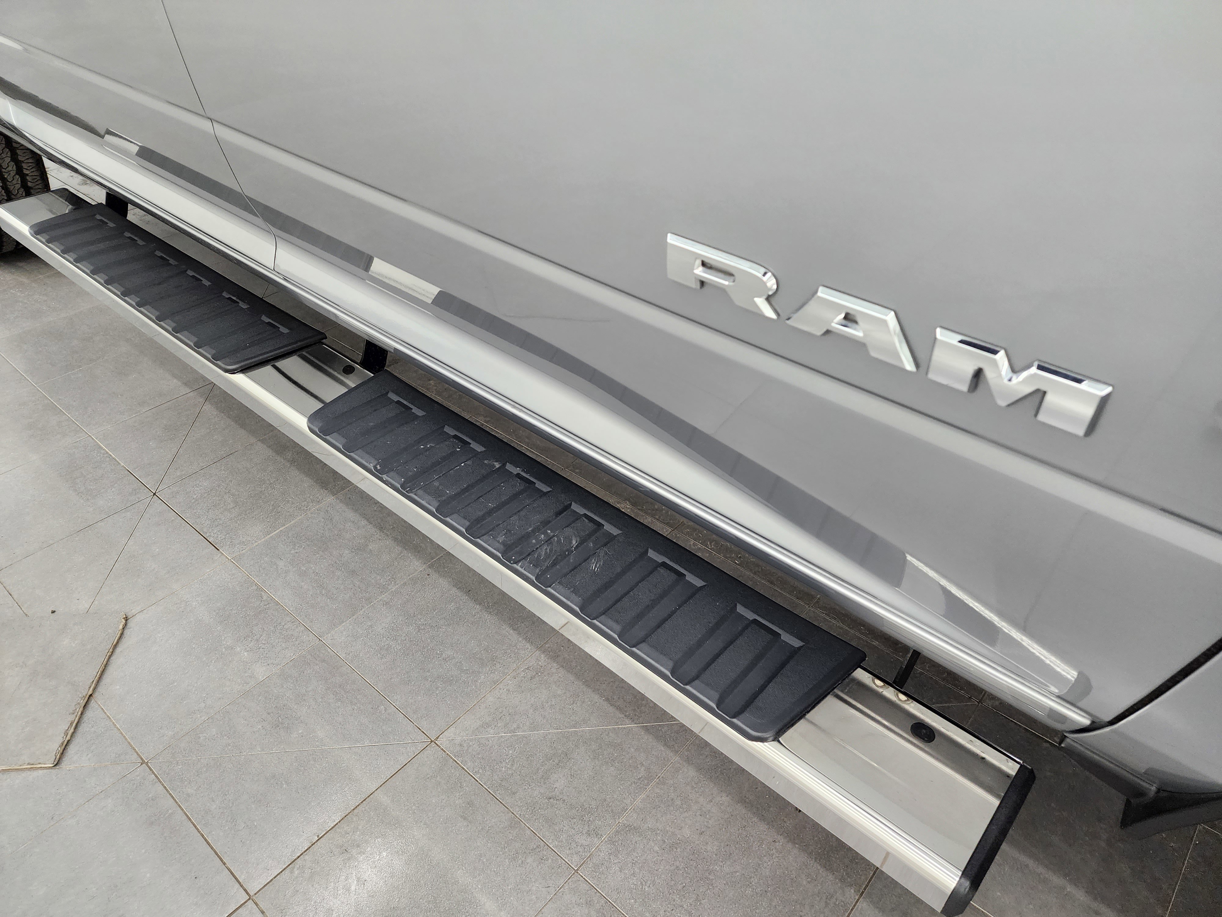 Used 2023 RAM 2500 Big Horn w/ Snow Chief Group image 25