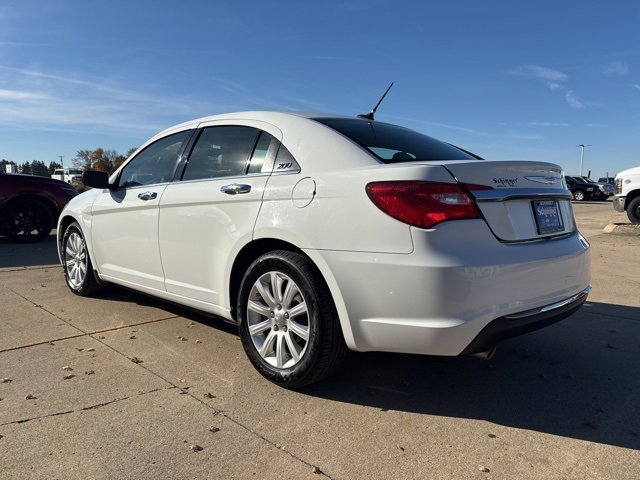 Used 2013 Chrysler 200 Limited image 6