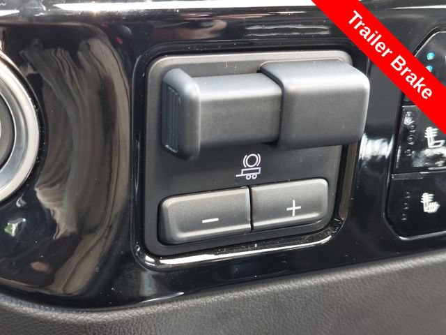 Used 2024 GMC Sierra 1500 SLT w/ SLT Premium Plus Package AWD/4WD image 21