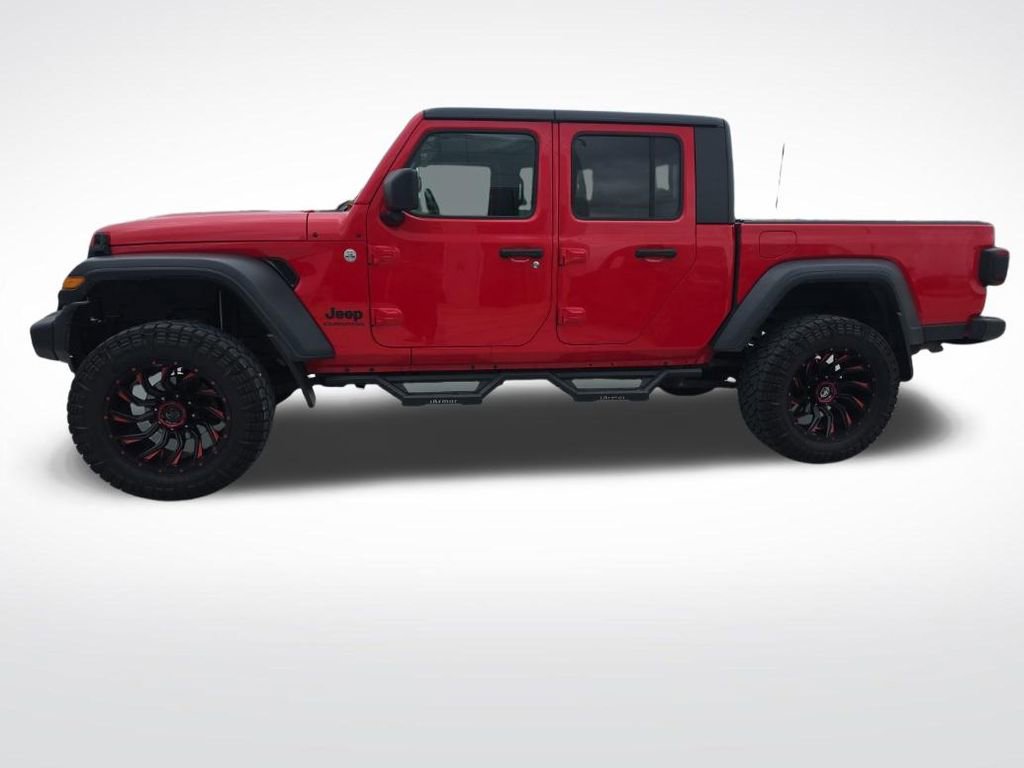 Used 2020 Jeep Gladiator Sport w/ Quick Order Package 24S image 3