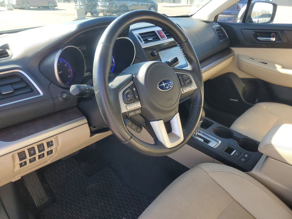 Used 2016 Subaru Outback 3.6R Limited image 14