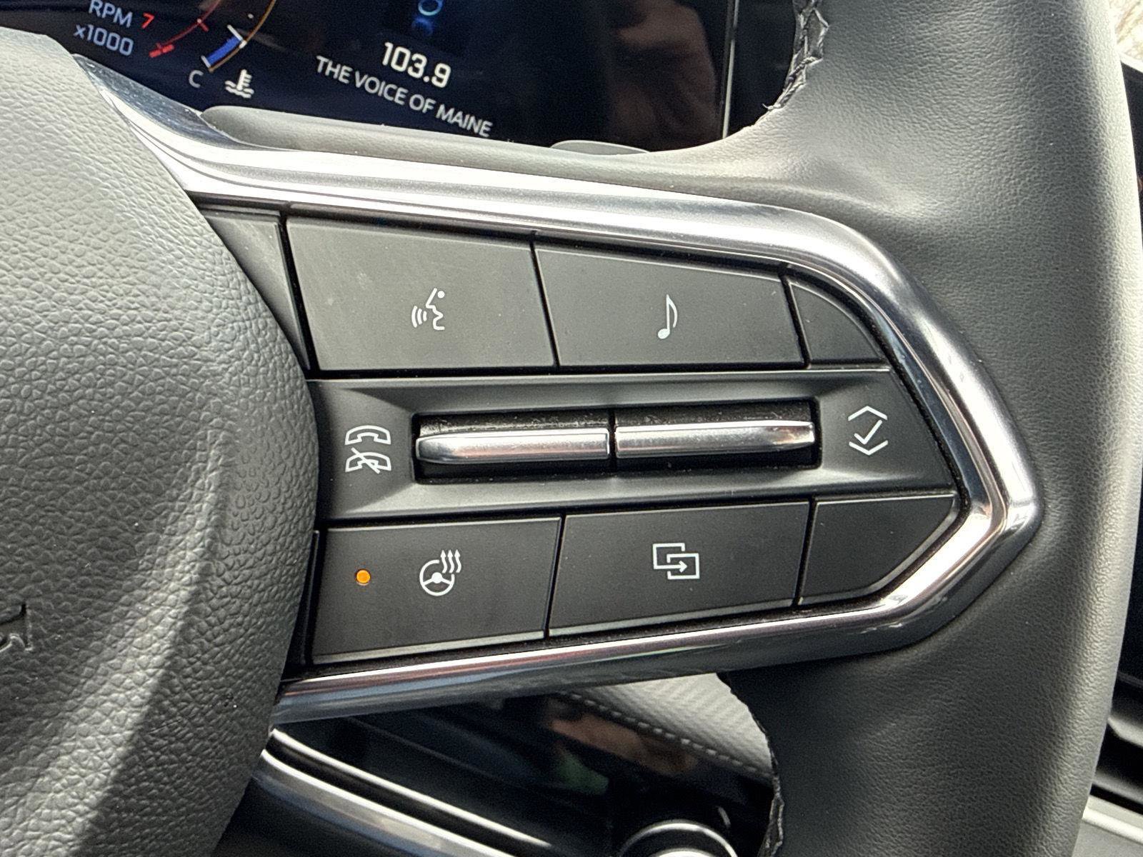 Used 2025 Chevrolet Equinox LT w/ Convenience Package II AWD/4WD image 15