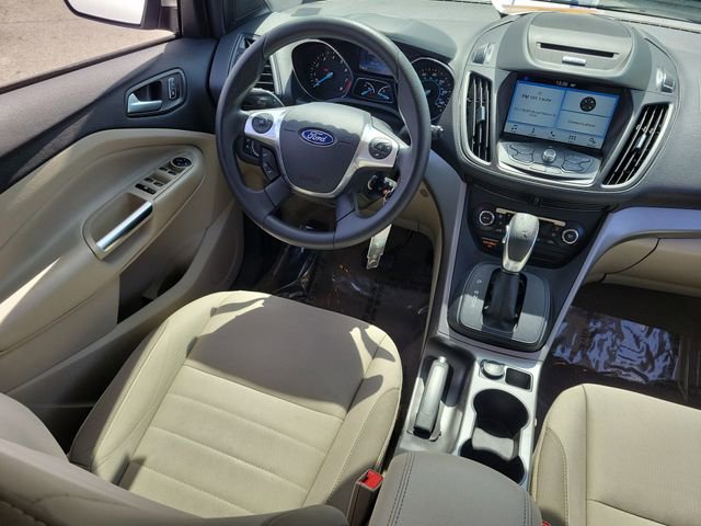 Used 2016 Ford Escape SE w/ Equipment Group 201A image 10