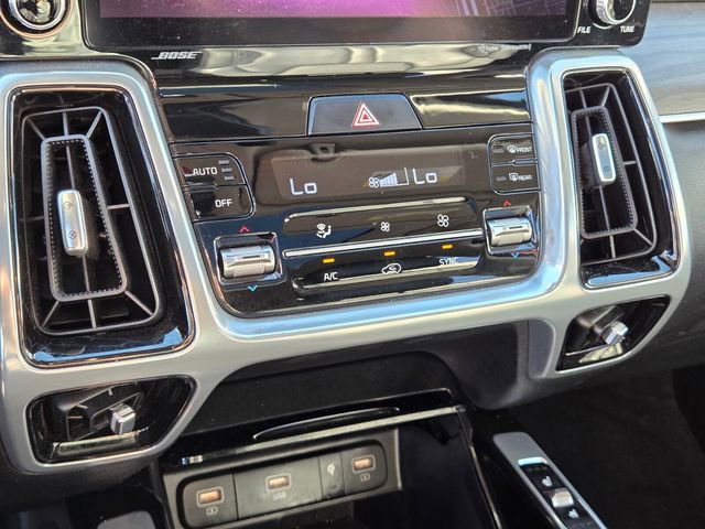 Used 2023 Kia Sorento SX Prestige image 22