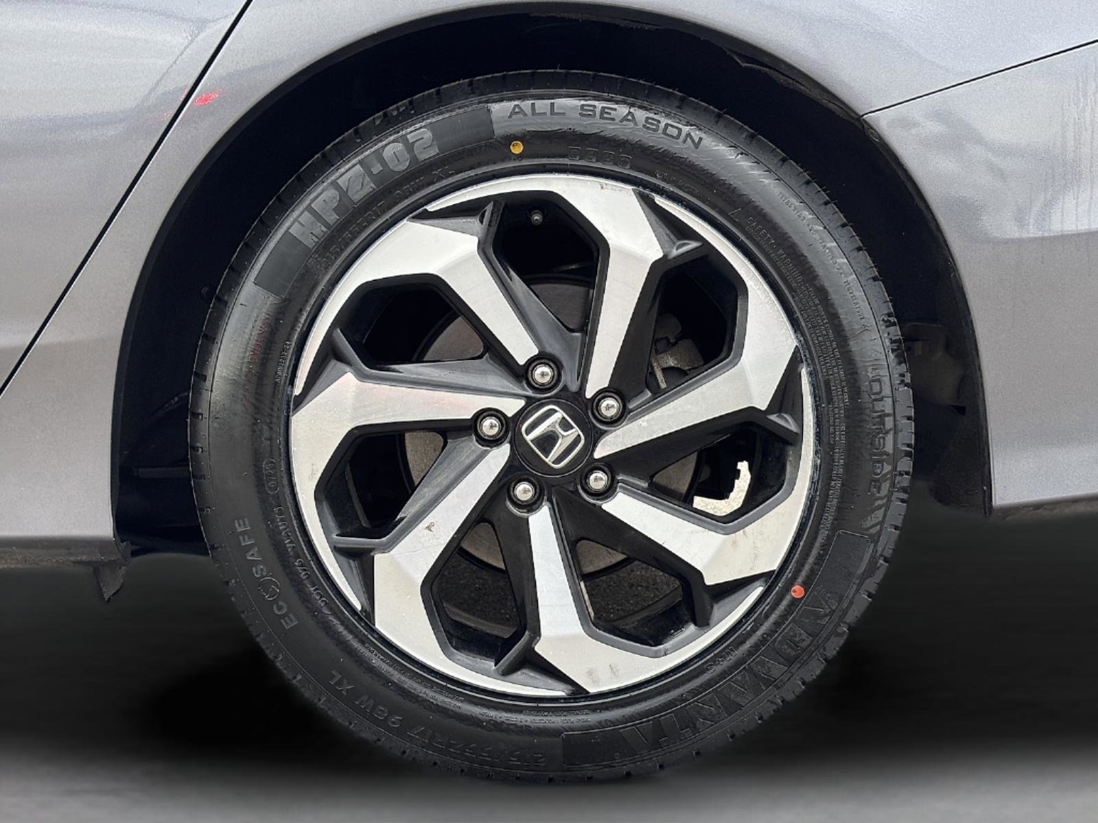 Certified 2017 Honda Accord EX-L image 13