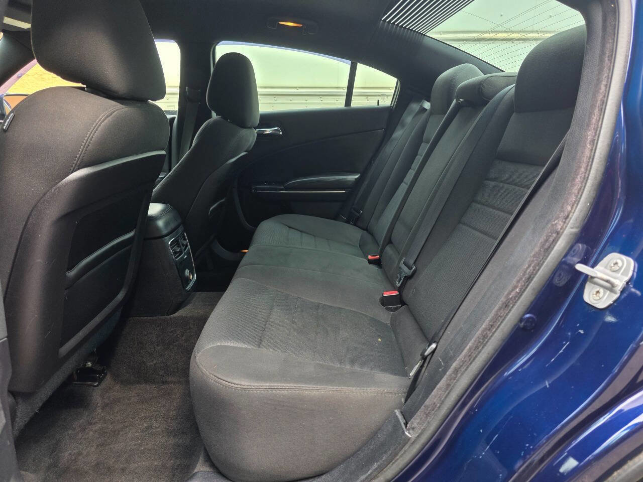 Used 2014 Dodge Charger SE w/ Sport Appearance Group image 23