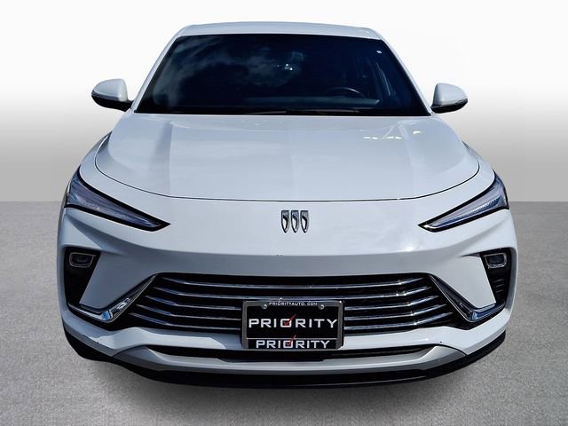 Used 2024 Buick Envista Preferred w/ Convenience I Package image 2