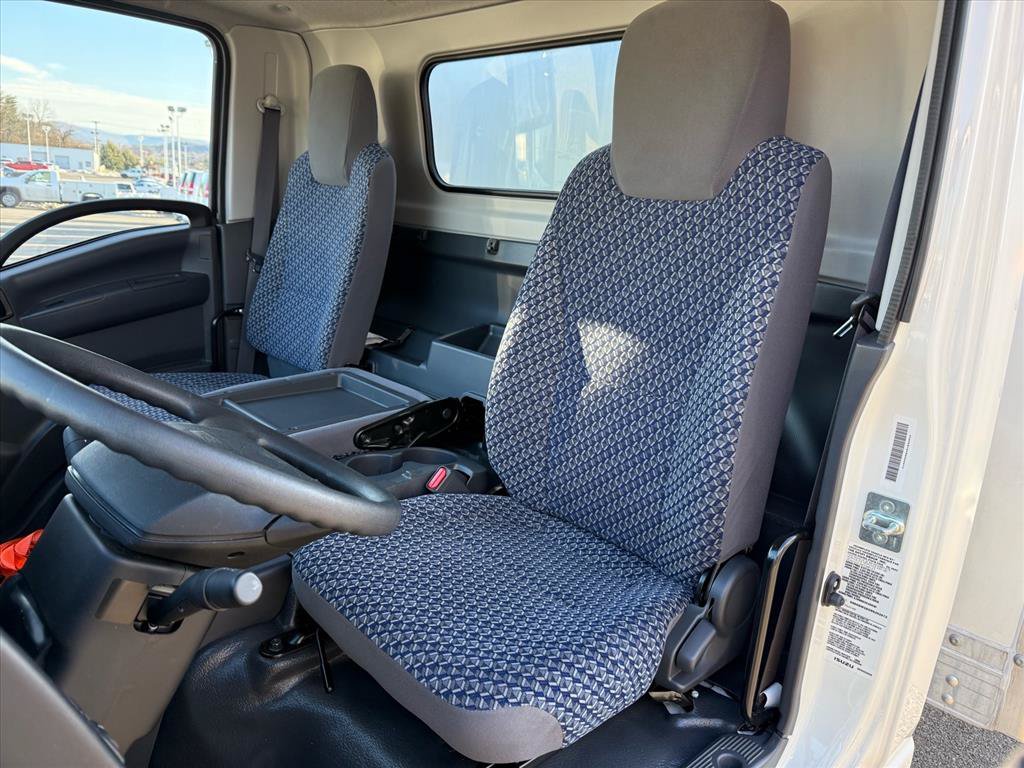 Used 2024 Chevrolet Low Cab Forward RWD image 18