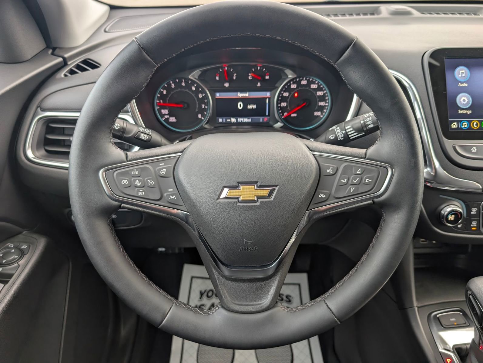 Used 2024 Chevrolet Equinox LT image 15