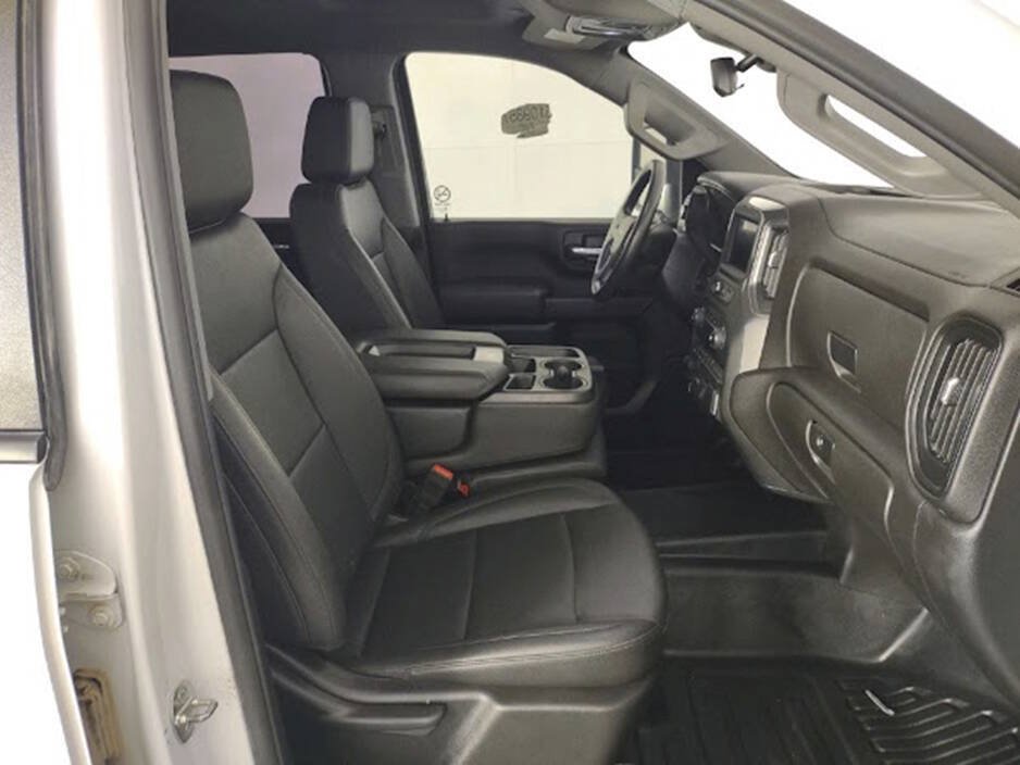 Used 2024 Chevrolet Silverado 2500 W/T w/ WT Fleet Convenience Package AWD/4WD image 16
