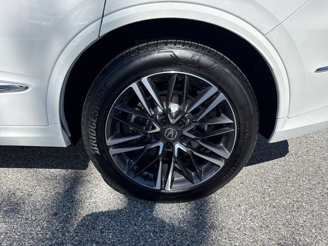 Certified 2026 Acura MDX w/ Advance Package AWD/4WD image 10