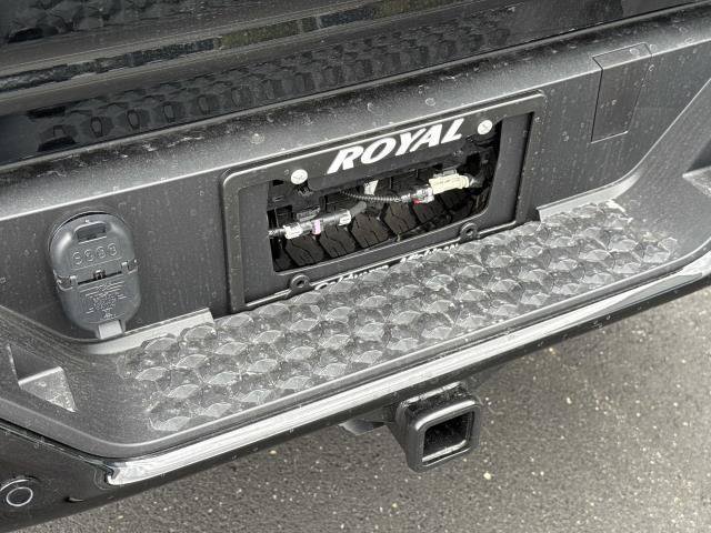 New 2026 GMC Canyon AT4 w/ Technology Plus Package AWD/4WD image 31