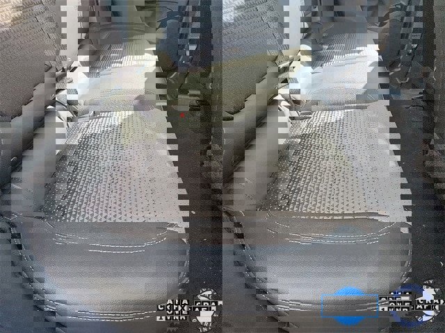 Used 2025 Chevrolet Trax LT w/ Driver Confidence Package image 28