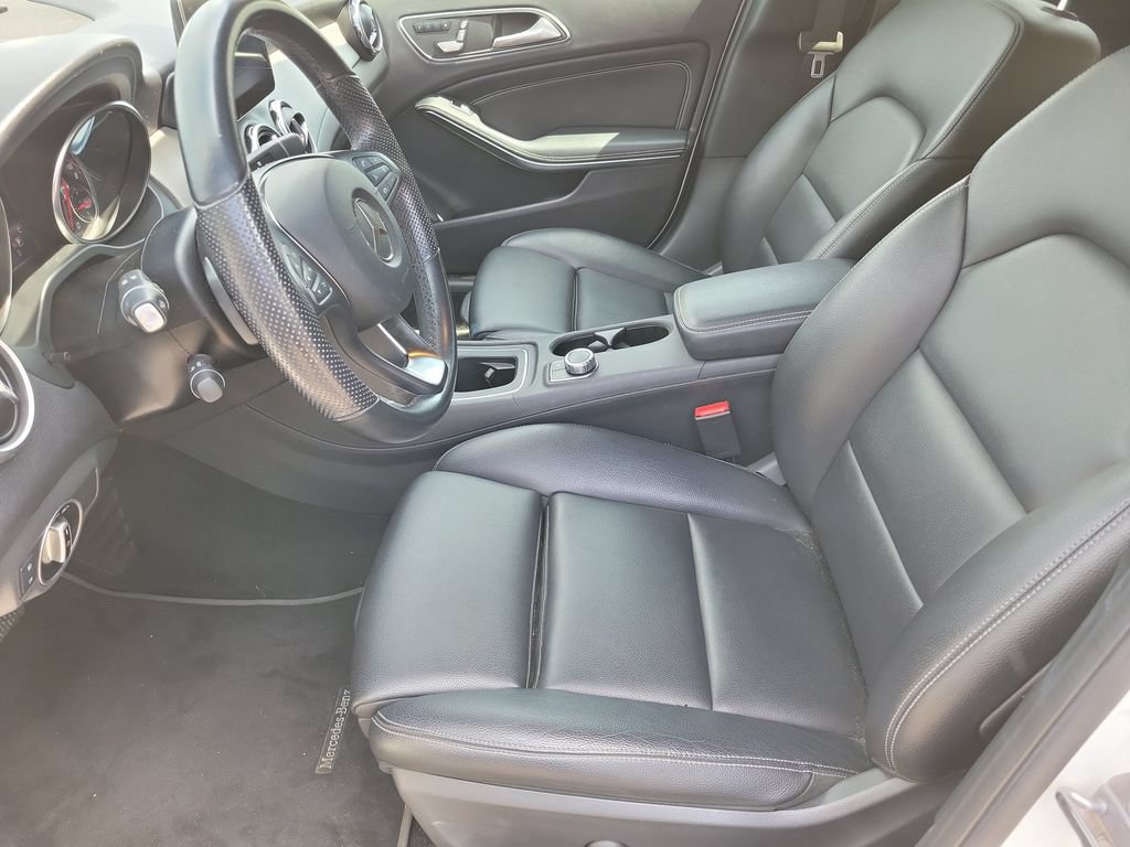 Used 2019 Mercedes-Benz GLA 250 image 11