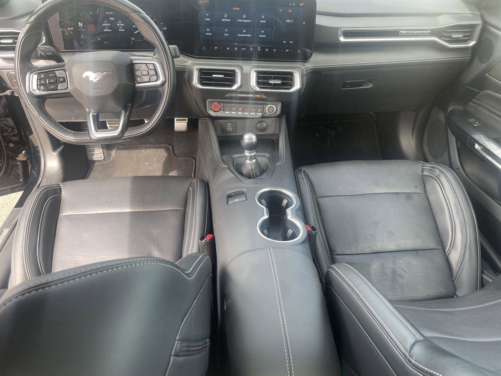 Used 2025 Ford Mustang GT Premium image 24