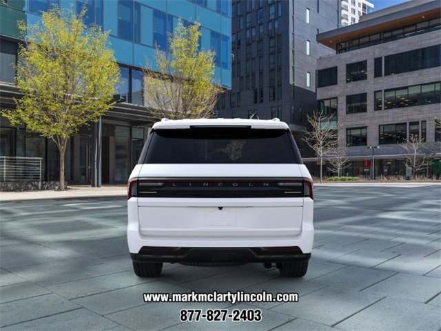 New 2026 Lincoln Navigator Premiere image 5