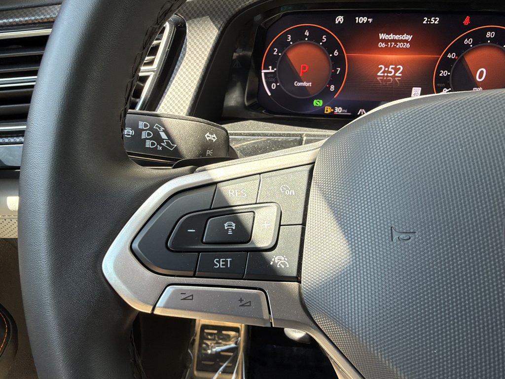 Used 2024 Volkswagen Atlas Peak Edition SEL AWD/4WD image 33