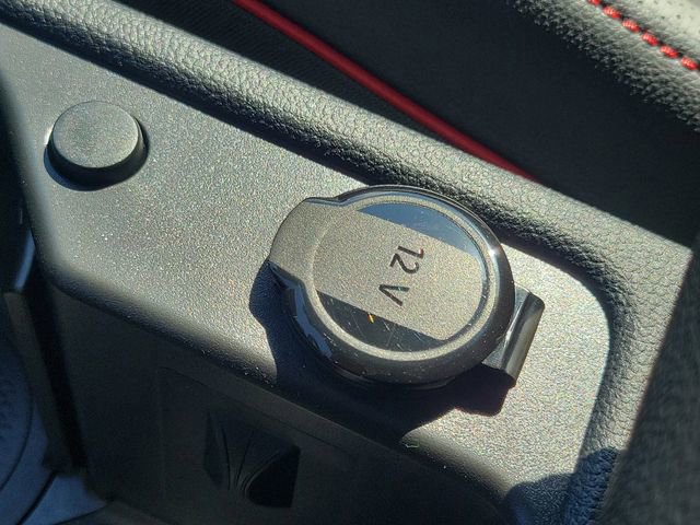 New 2025 Volkswagen GTI SE FWD image 18