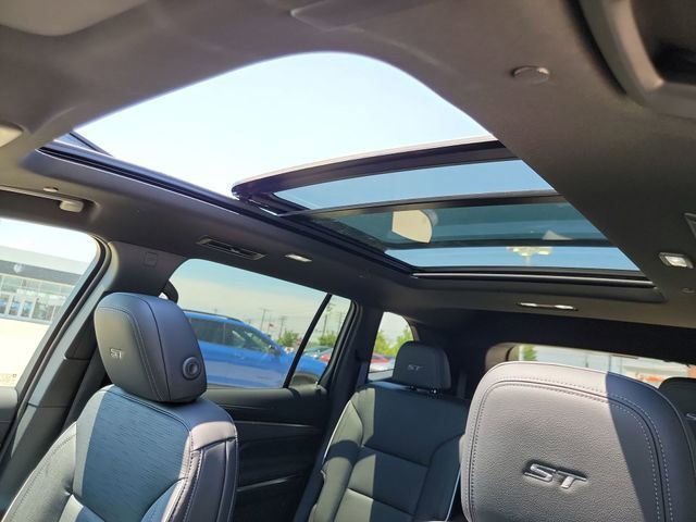 New 2026 Buick Enclave Sport Touring w/ Power Package AWD/4WD image 32