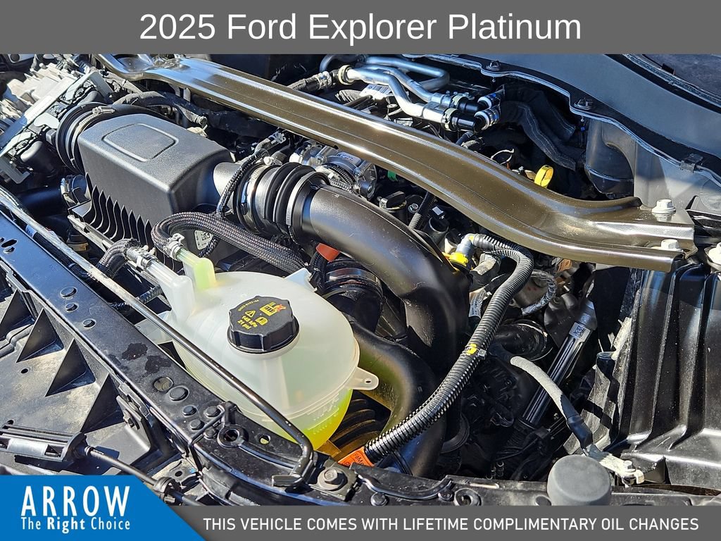 Used 2025 Ford Explorer Platinum w/ Ultimate Package AWD/4WD image 15
