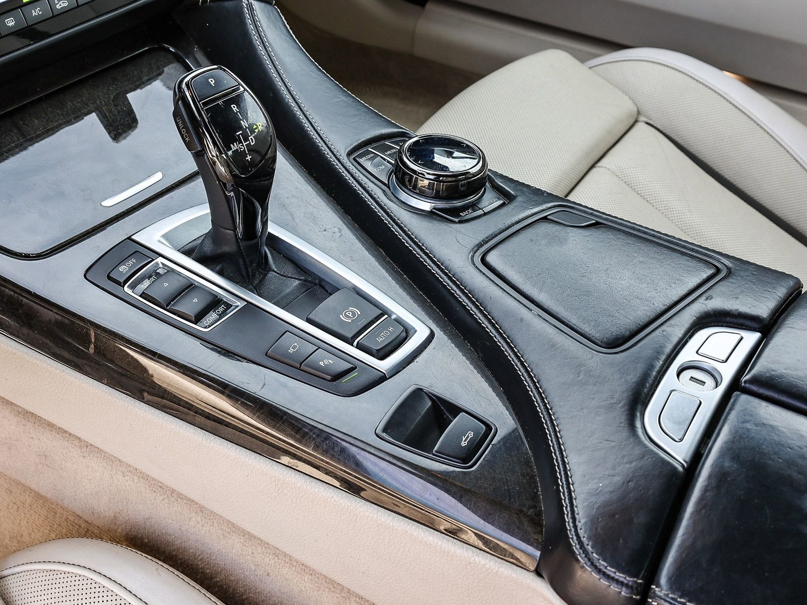 Used 2018 BMW 650i Convertible image 20