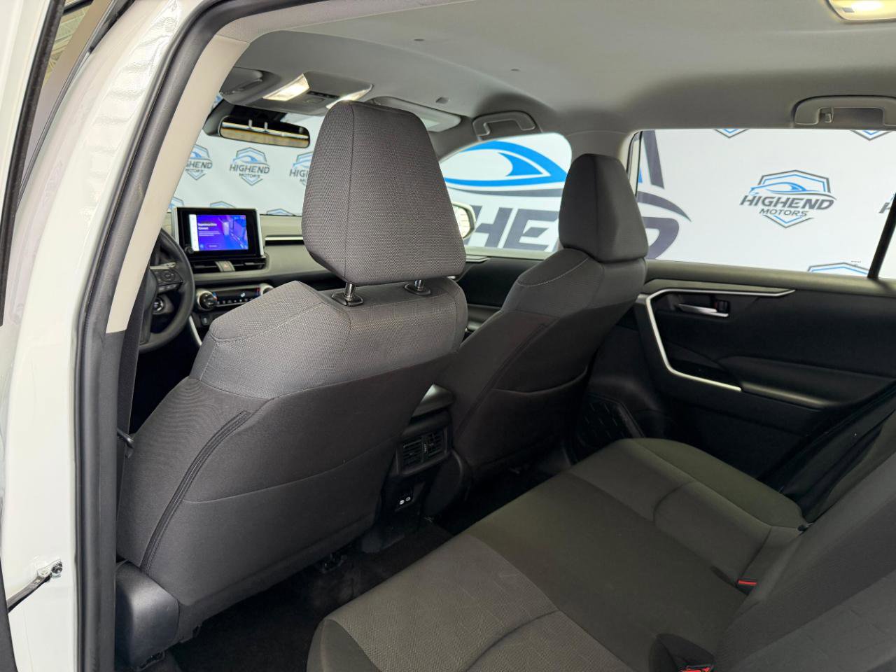 Used 2025 Toyota RAV4 XLE image 18