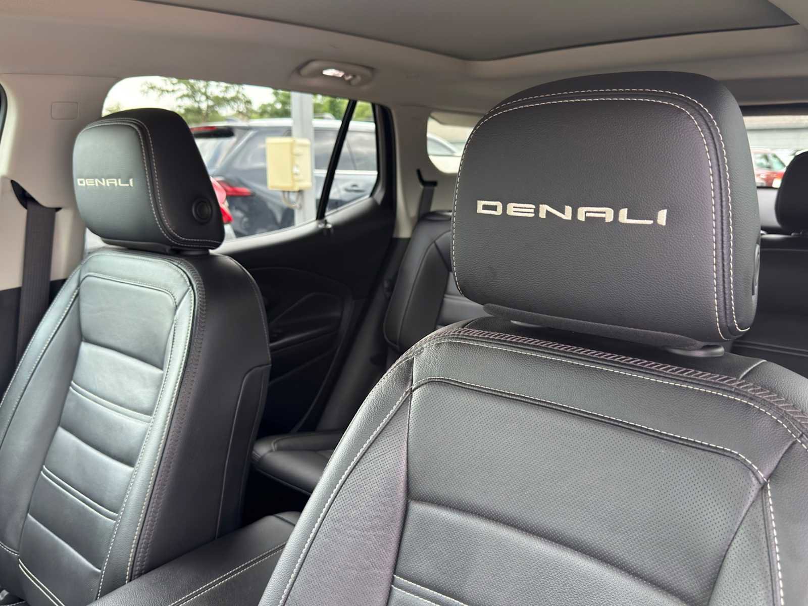 Used 2022 GMC Terrain Denali w/ LPO, Cargo Package AWD/4WD image 16