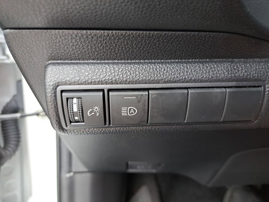 Certified 2023 Toyota Corolla LE image 27