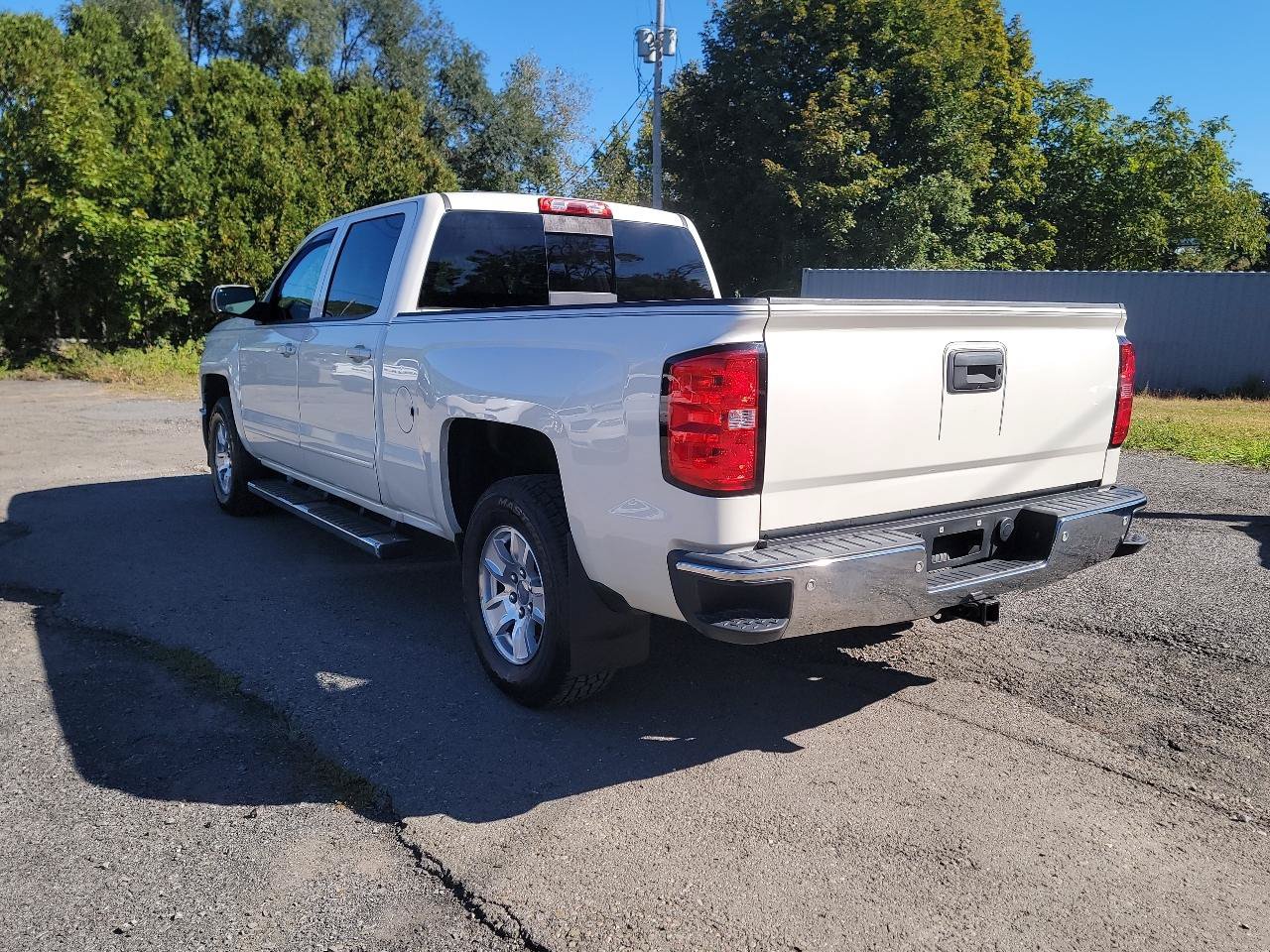 Used 2015 Chevrolet Silverado 1500 LT w/ All Star Edition AWD/4WD image 5