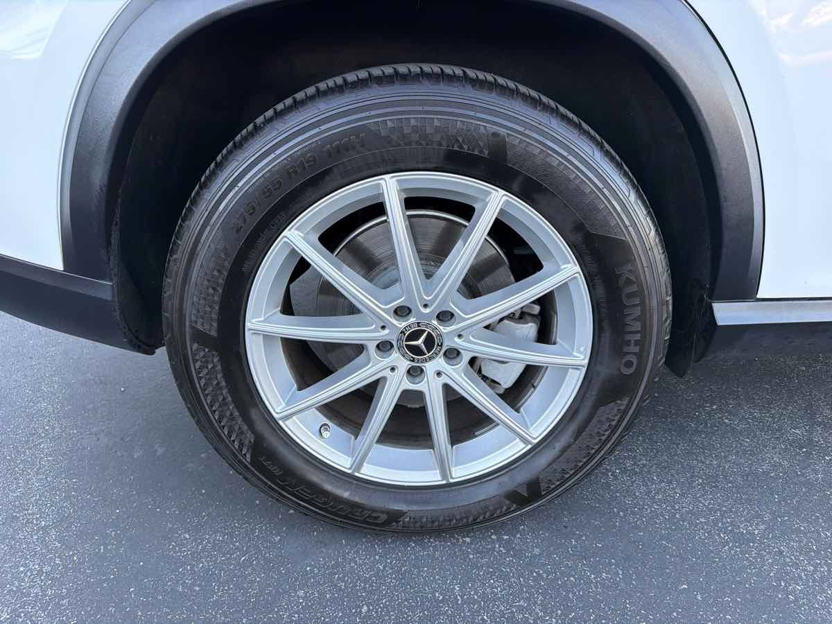 Used 2024 Mercedes-Benz GLE 450e 4MATIC image 50